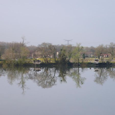 Bed and Breakfast Songes Au Lit Du Fleuve Cambes  Exteriér fotografie
