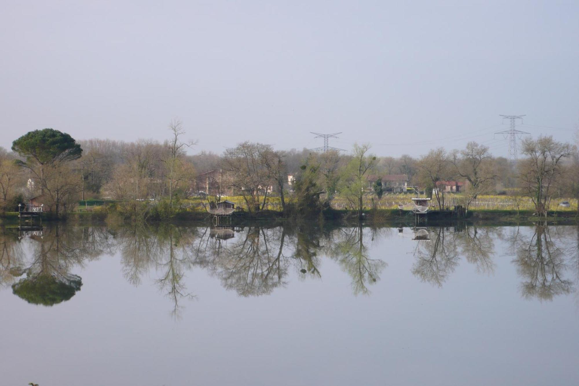Bed and Breakfast Songes Au Lit Du Fleuve Cambes  Exteriér fotografie
